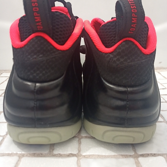 Nike Foamposite pro solar red yzy size11 - Picture 4 of 8